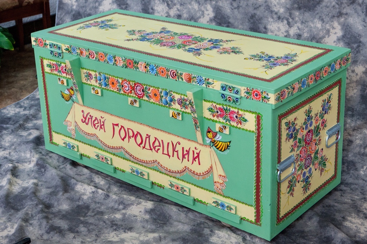 <span style="font-weight: bold;">Улей Городецкий</span>